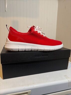 Cole Haan Generation Zerogrand stitchlite walking shoes. Like new with box!